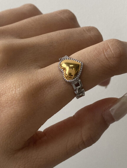 Love O’Clock Ring