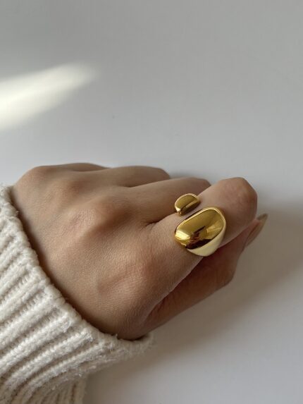 Antique Grace Ring - Image 2