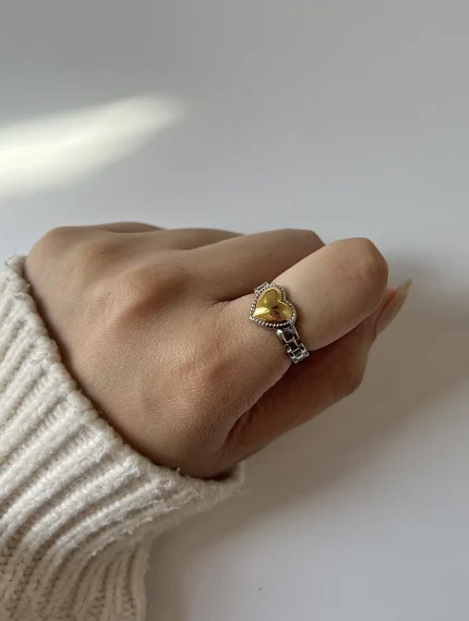 Love O’Clock Ring