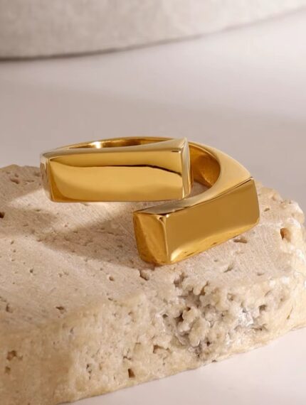 Timeless Echo Ring